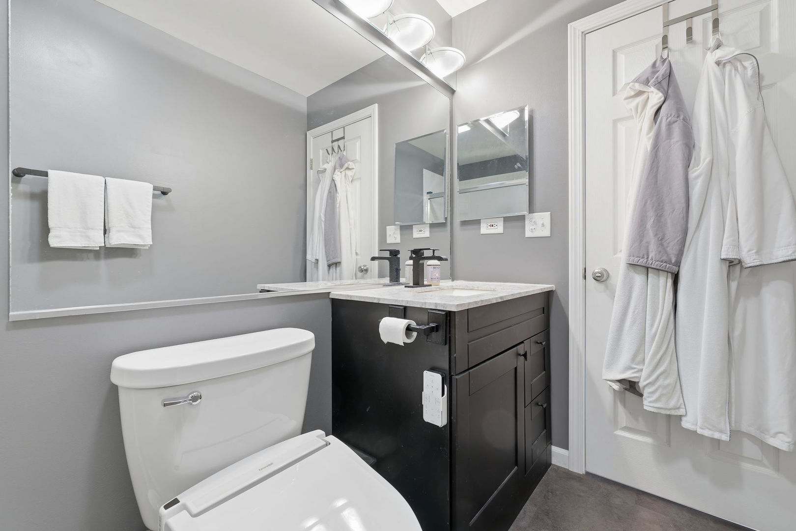 1348 Churchill Lane, Grayslake, IL 60030