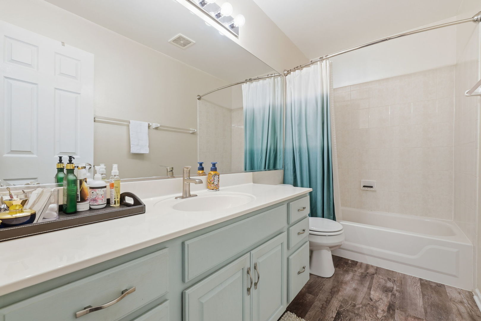 1348 Churchill Lane, Grayslake, IL 60030