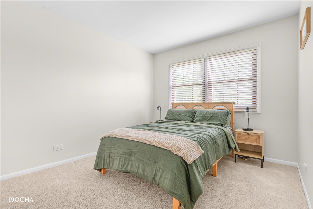 1012 Bainbridge Drive, Naperville, IL 60563