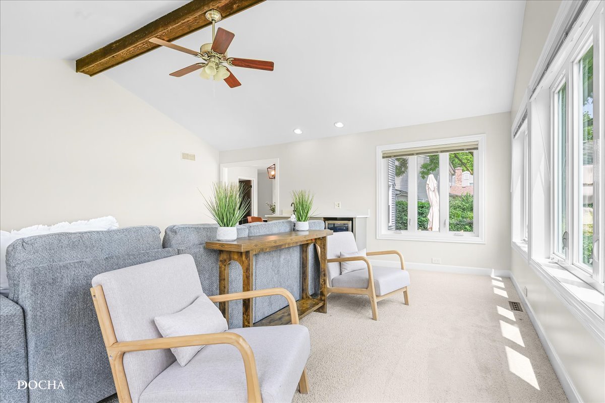 1012 Bainbridge Drive, Naperville, IL 60563