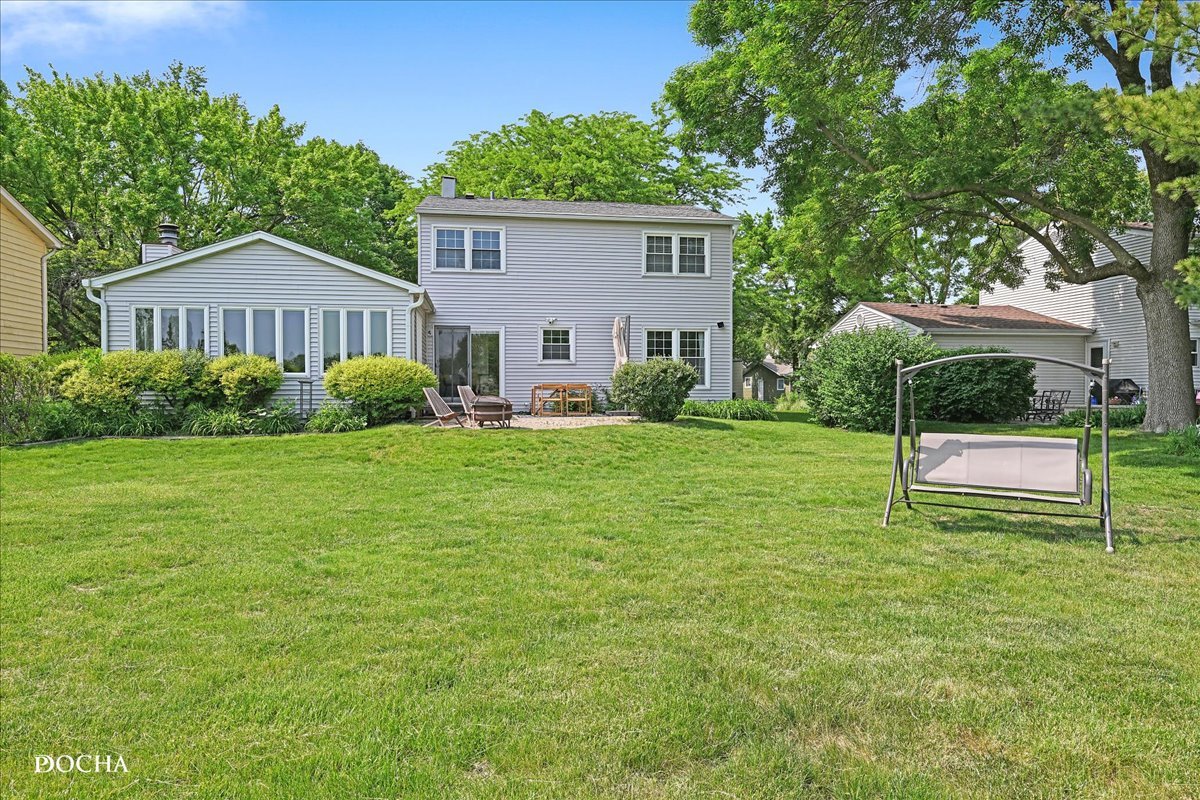 1012 Bainbridge Drive, Naperville, IL 60563