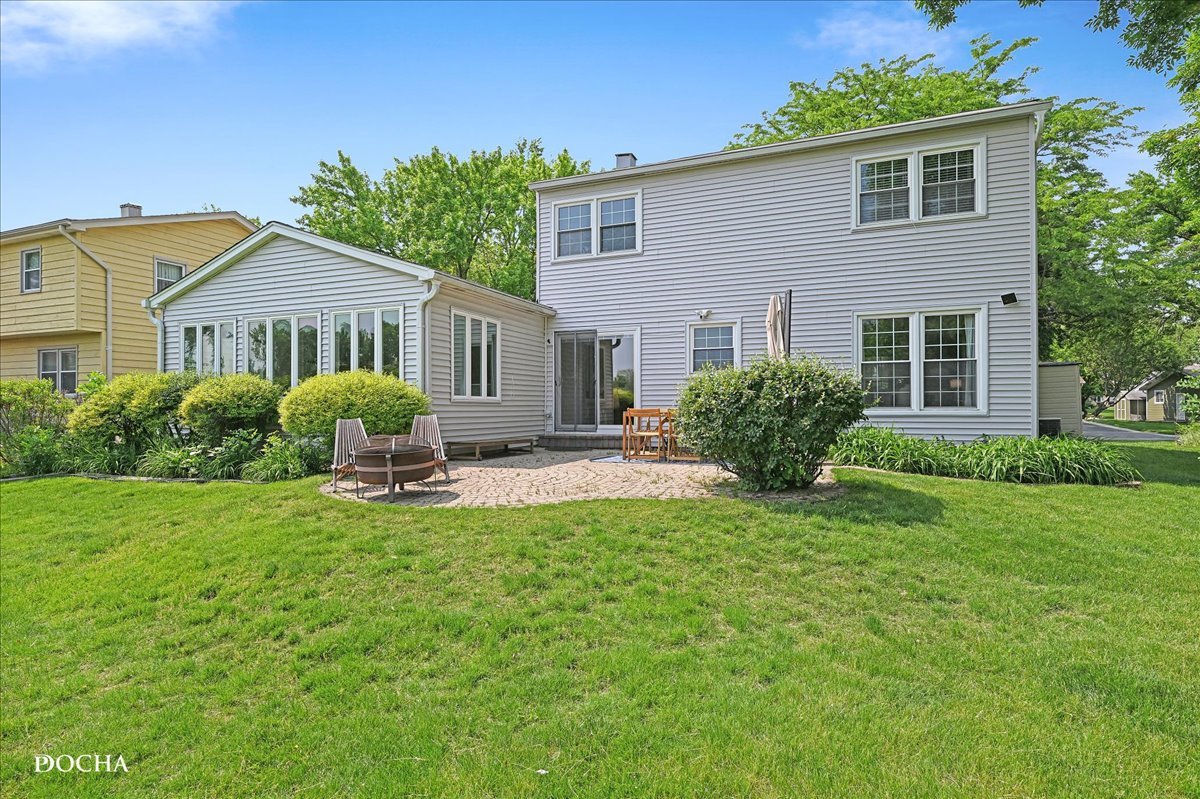 1012 Bainbridge Drive, Naperville, IL 60563