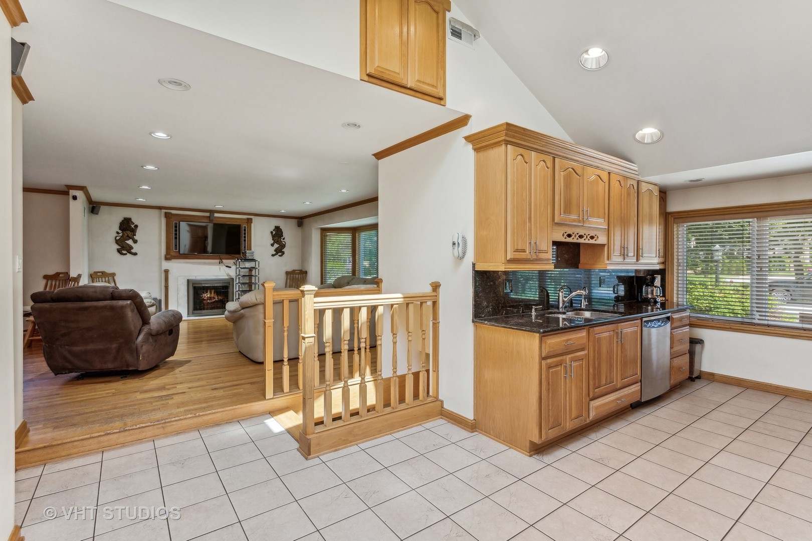 5261 Mulford Street, Skokie, IL 60077