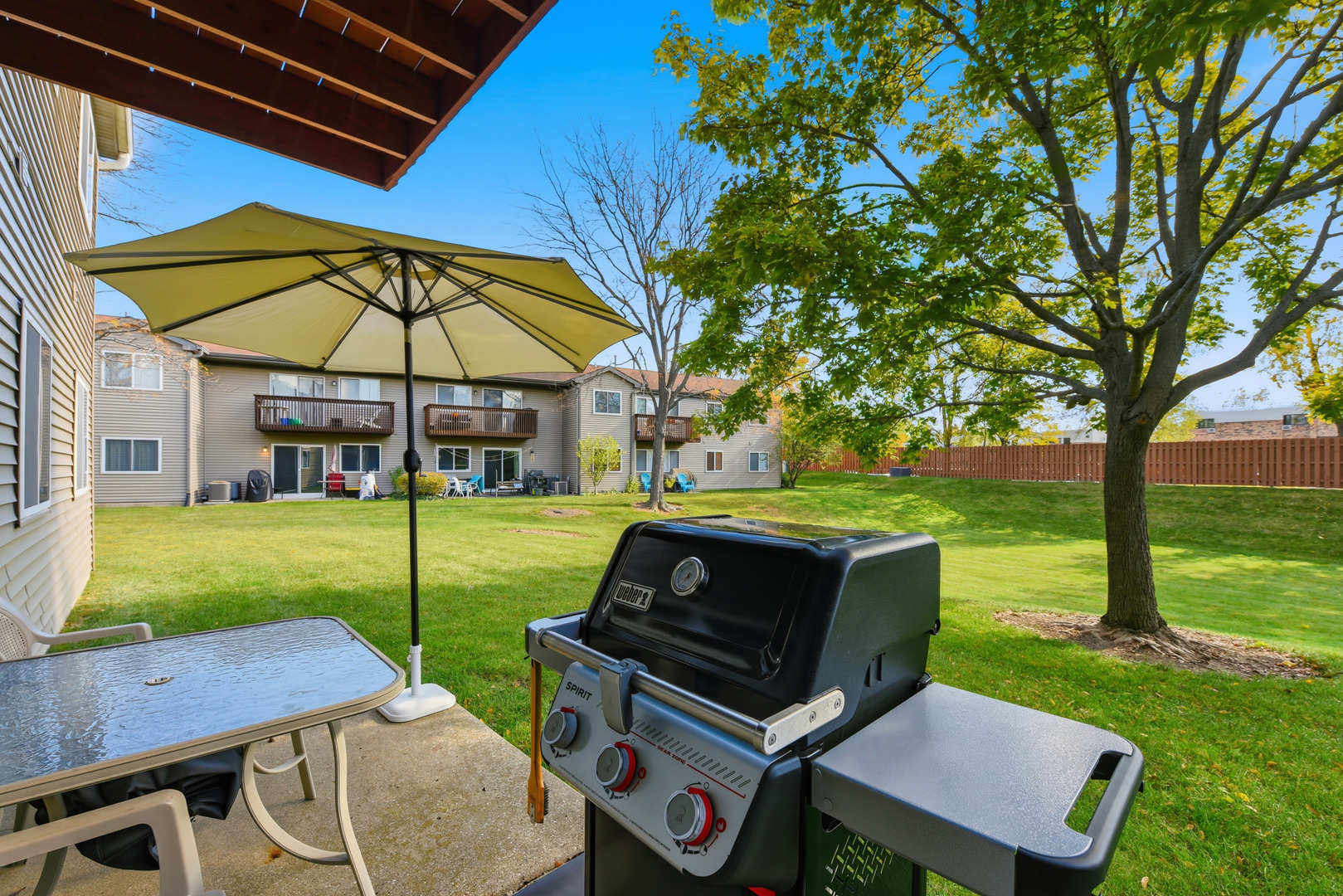 767 E Whispering Oaks Drive #767, Palatine, IL 60074