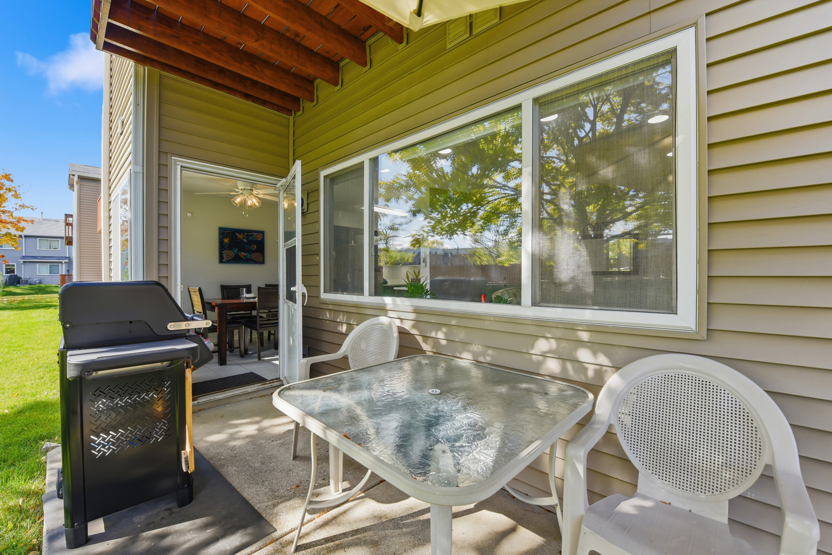 767 E Whispering Oaks Drive #767, Palatine, IL 60074