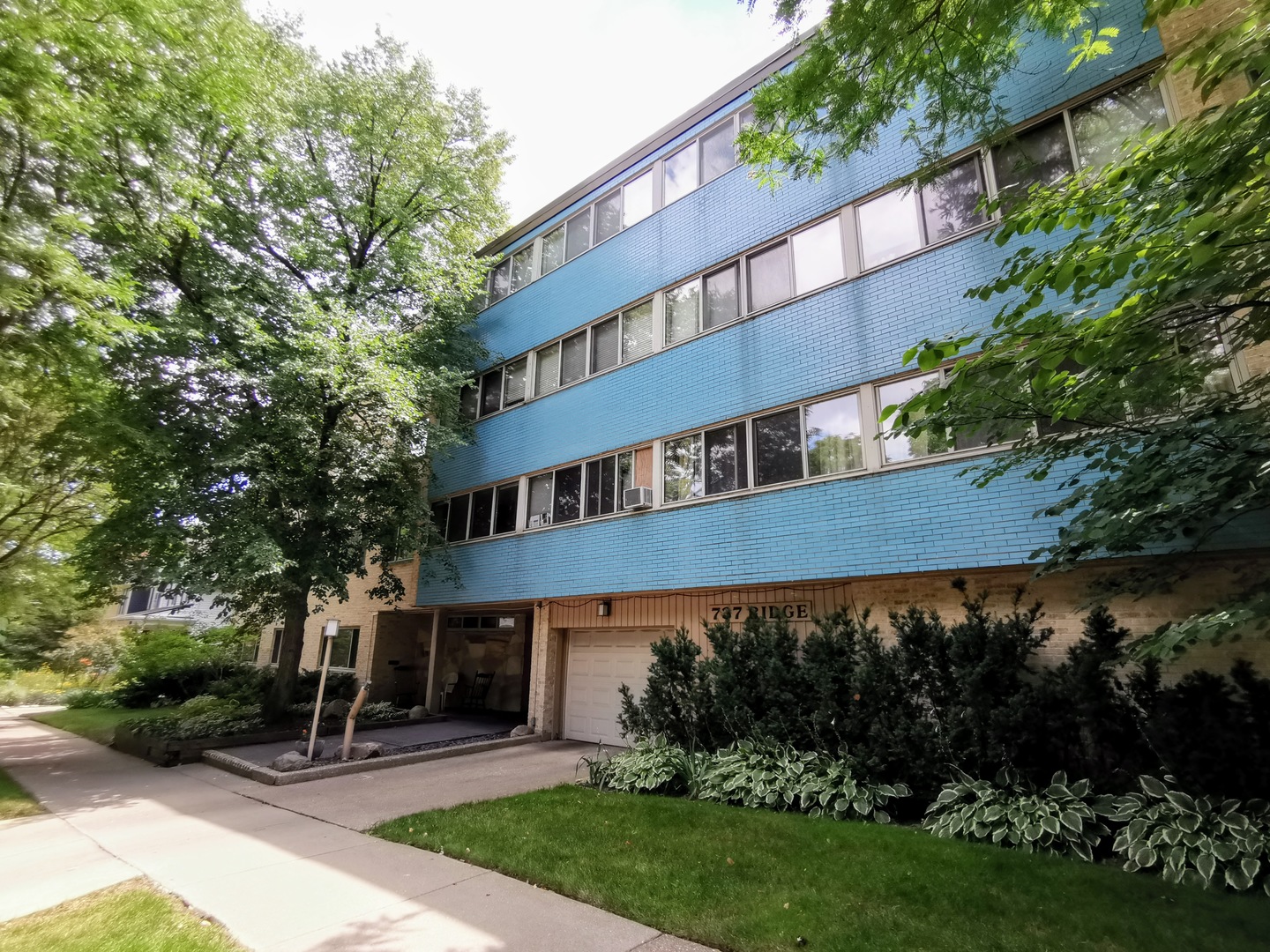 737 Ridge Avenue #1K, Evanston, IL 60202