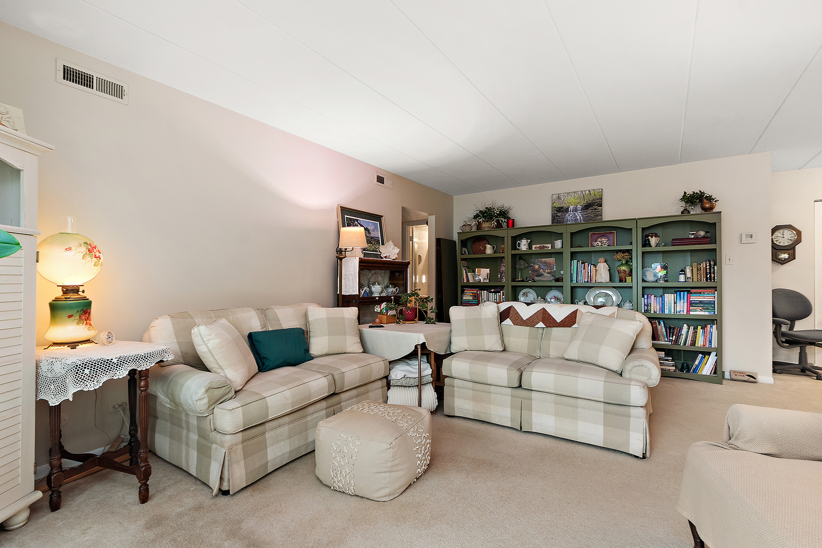 1940 183rd Street #1C, Homewood, IL 60430