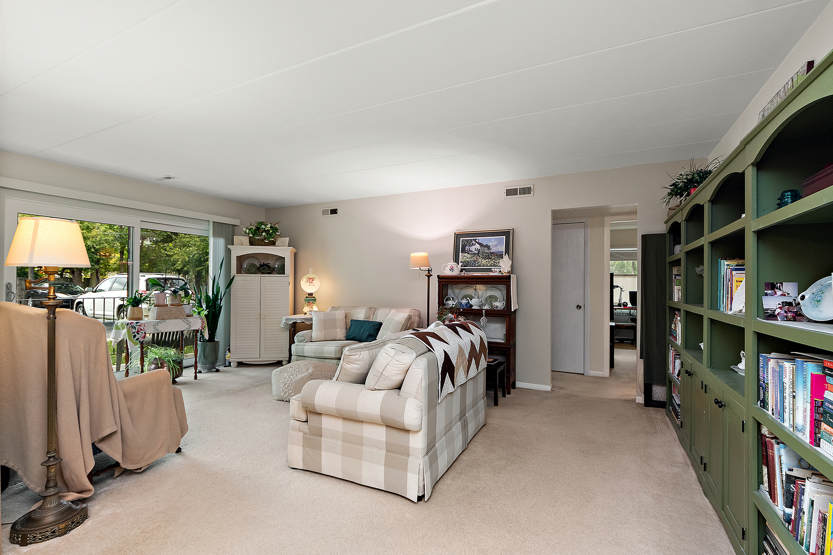 1940 183rd Street #1C, Homewood, IL 60430