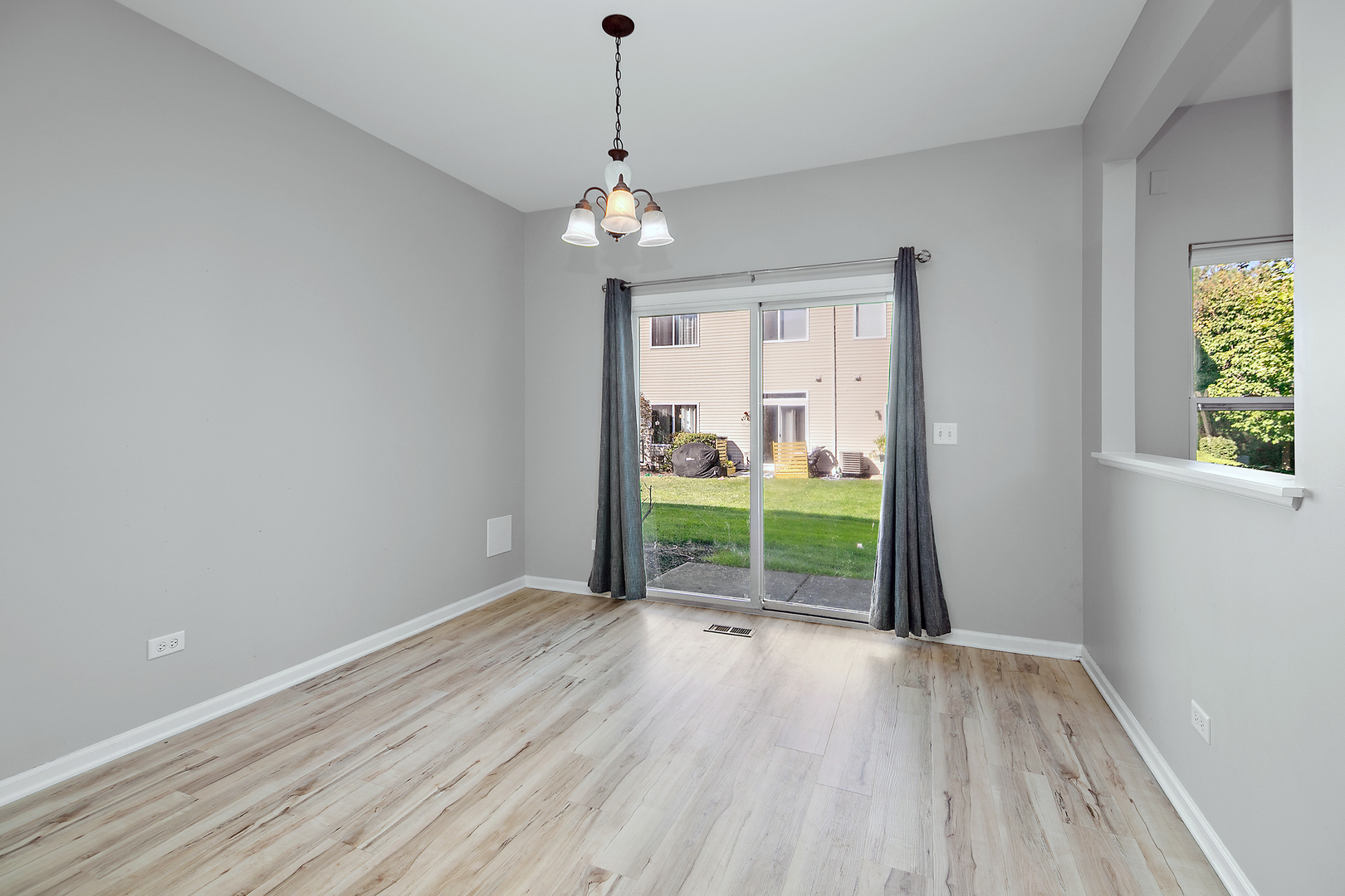 17694 S Gilbert Drive, Lockport, IL 60441