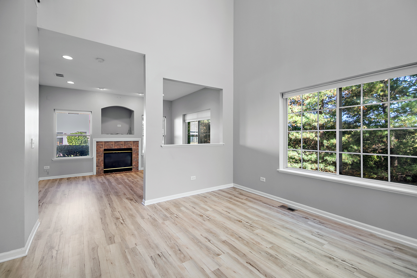 17694 S Gilbert Drive, Lockport, IL 60441