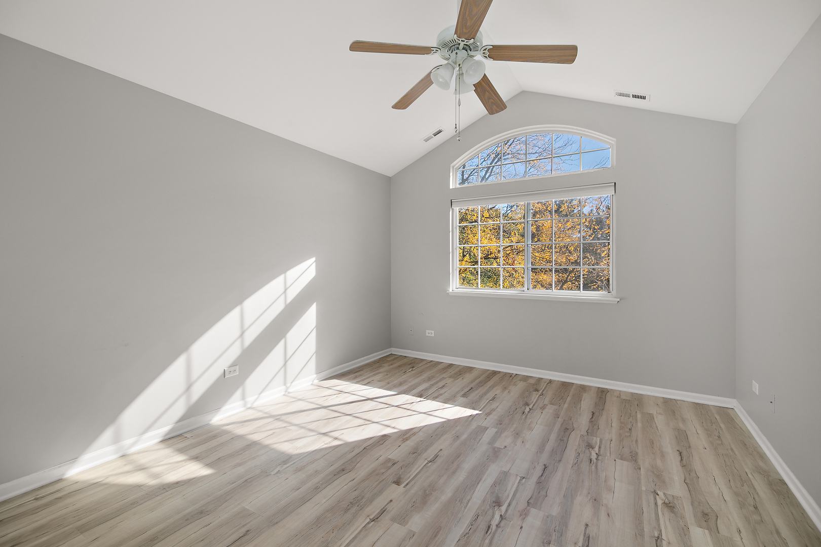 17694 S Gilbert Drive, Lockport, IL 60441