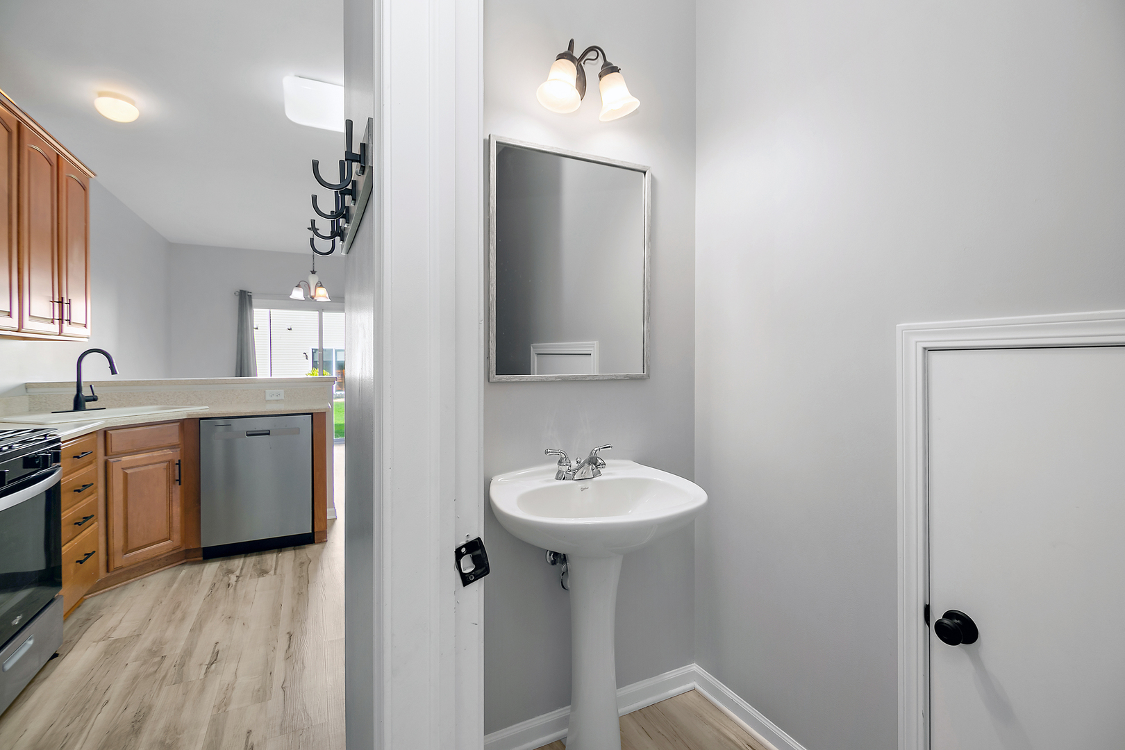 17694 S Gilbert Drive, Lockport, IL 60441