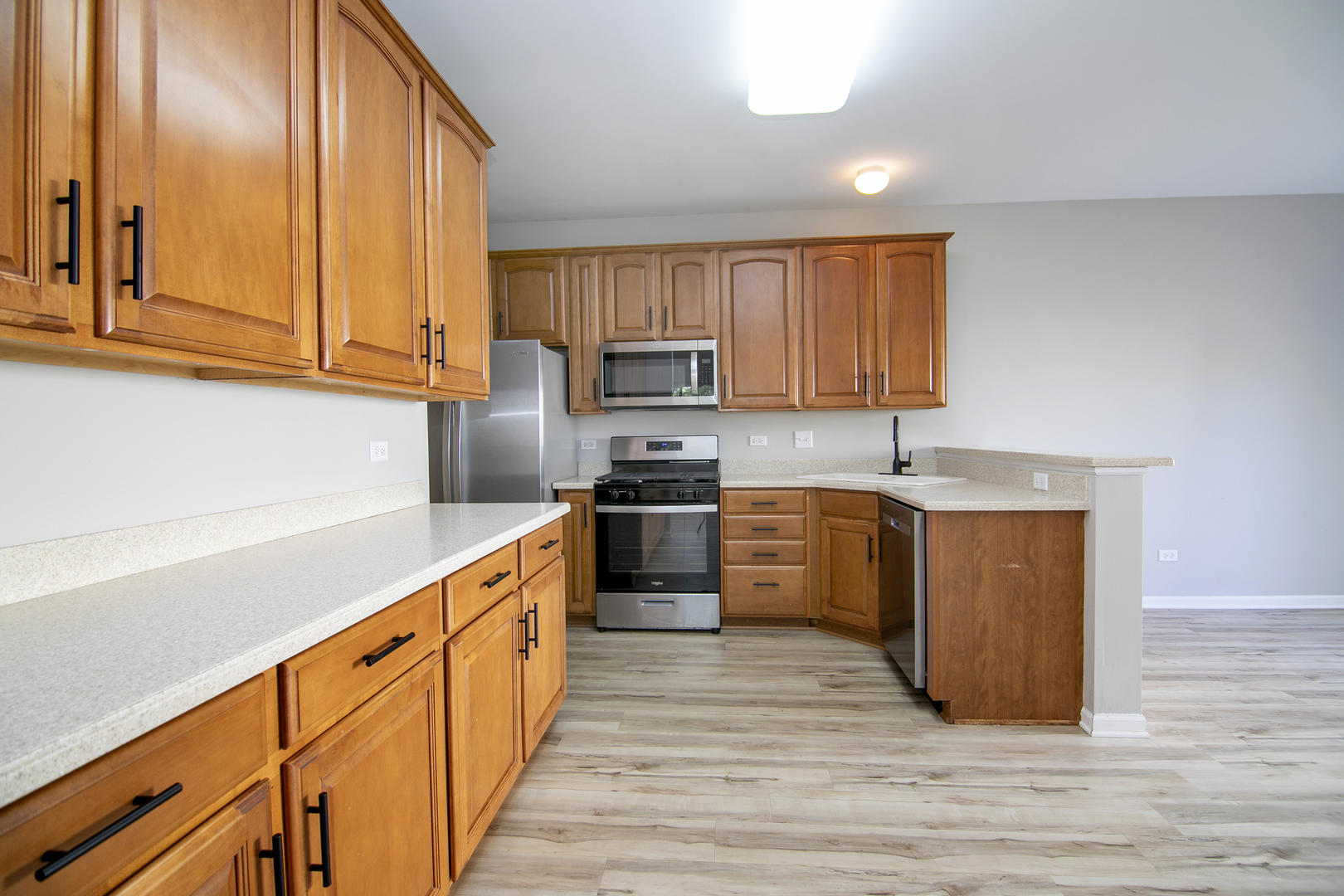 17694 S Gilbert Drive, Lockport, IL 60441