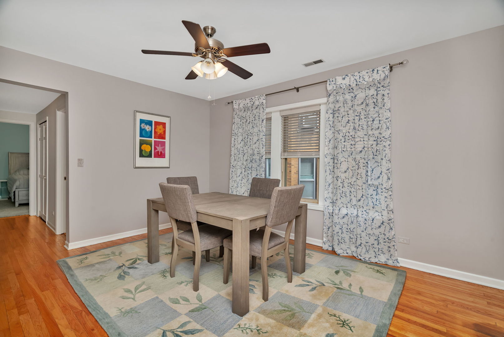 75 E Harris Avenue #1E, La Grange, IL 60525