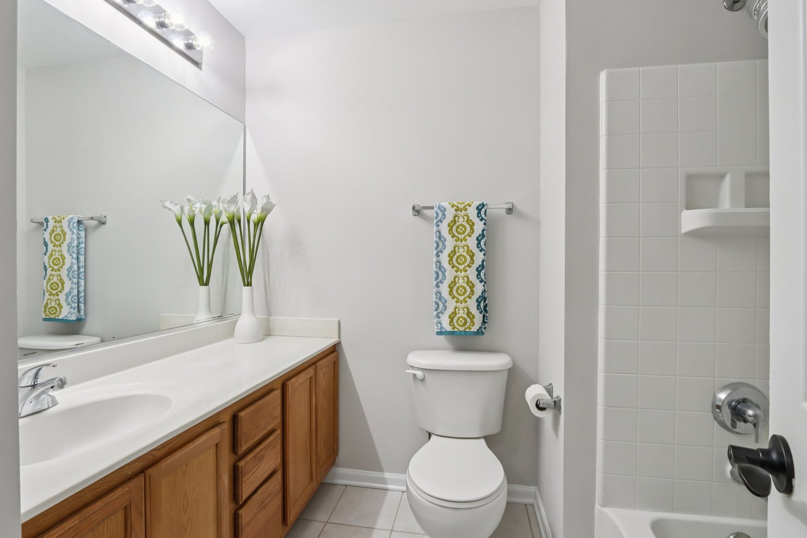 373 Evergreen Circle, Glendale Heights, IL 60139