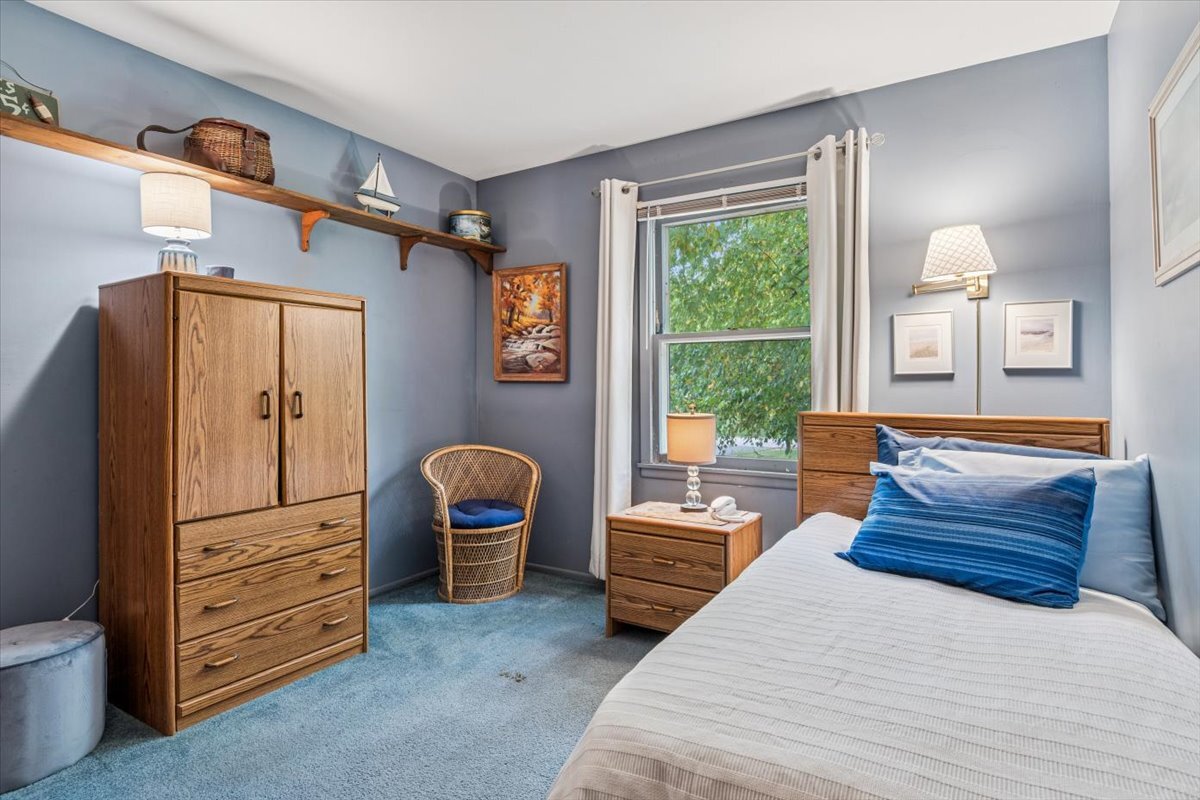 26W468 National Street, Carol Stream, IL 60188