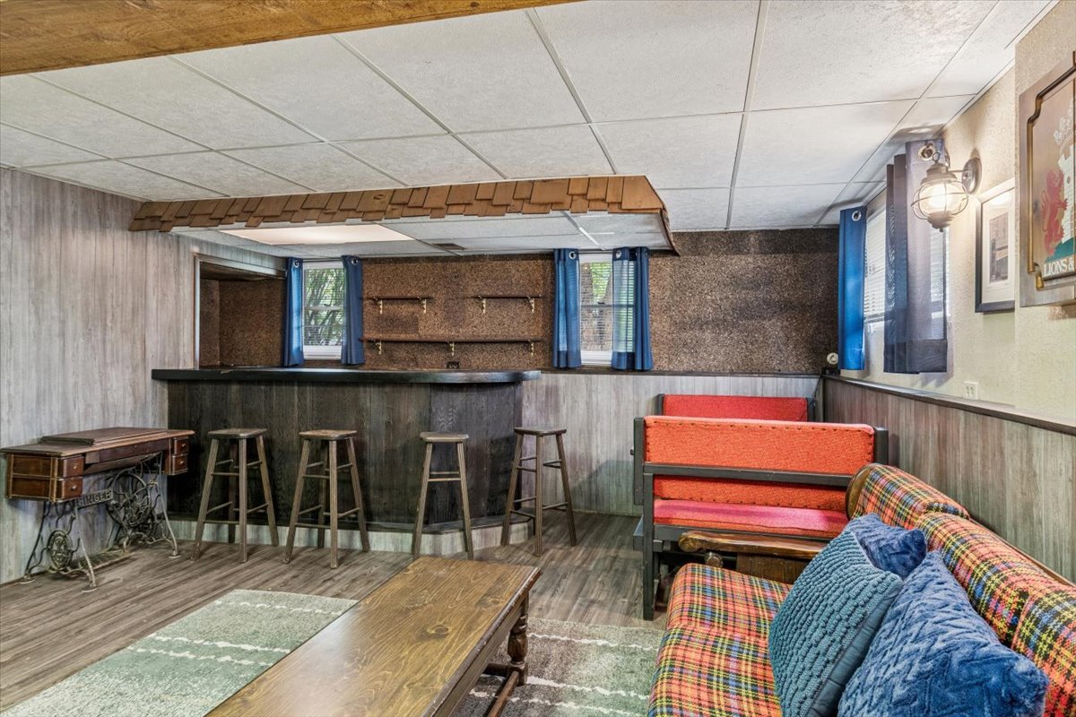 26W468 National Street, Carol Stream, IL 60188