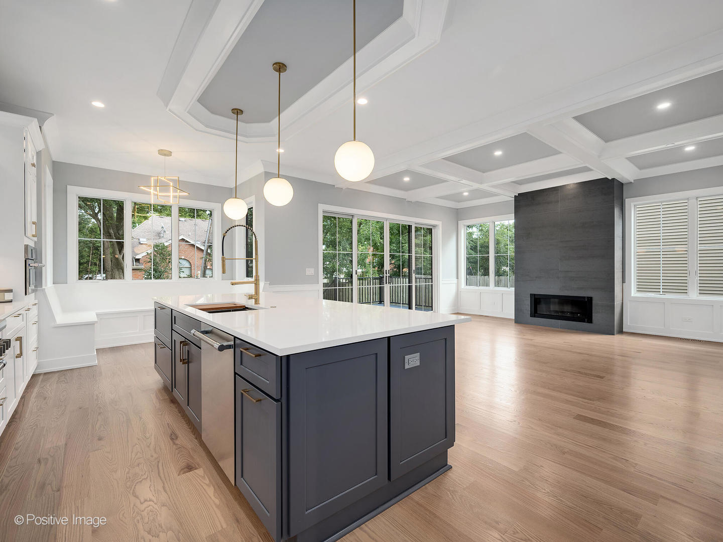 5515 Alabama Avenue, Clarendon Hills, IL 60514