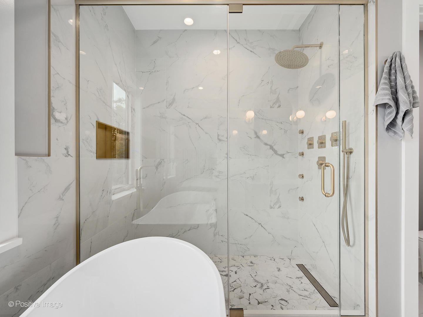 5515 Alabama Avenue, Clarendon Hills, IL 60514