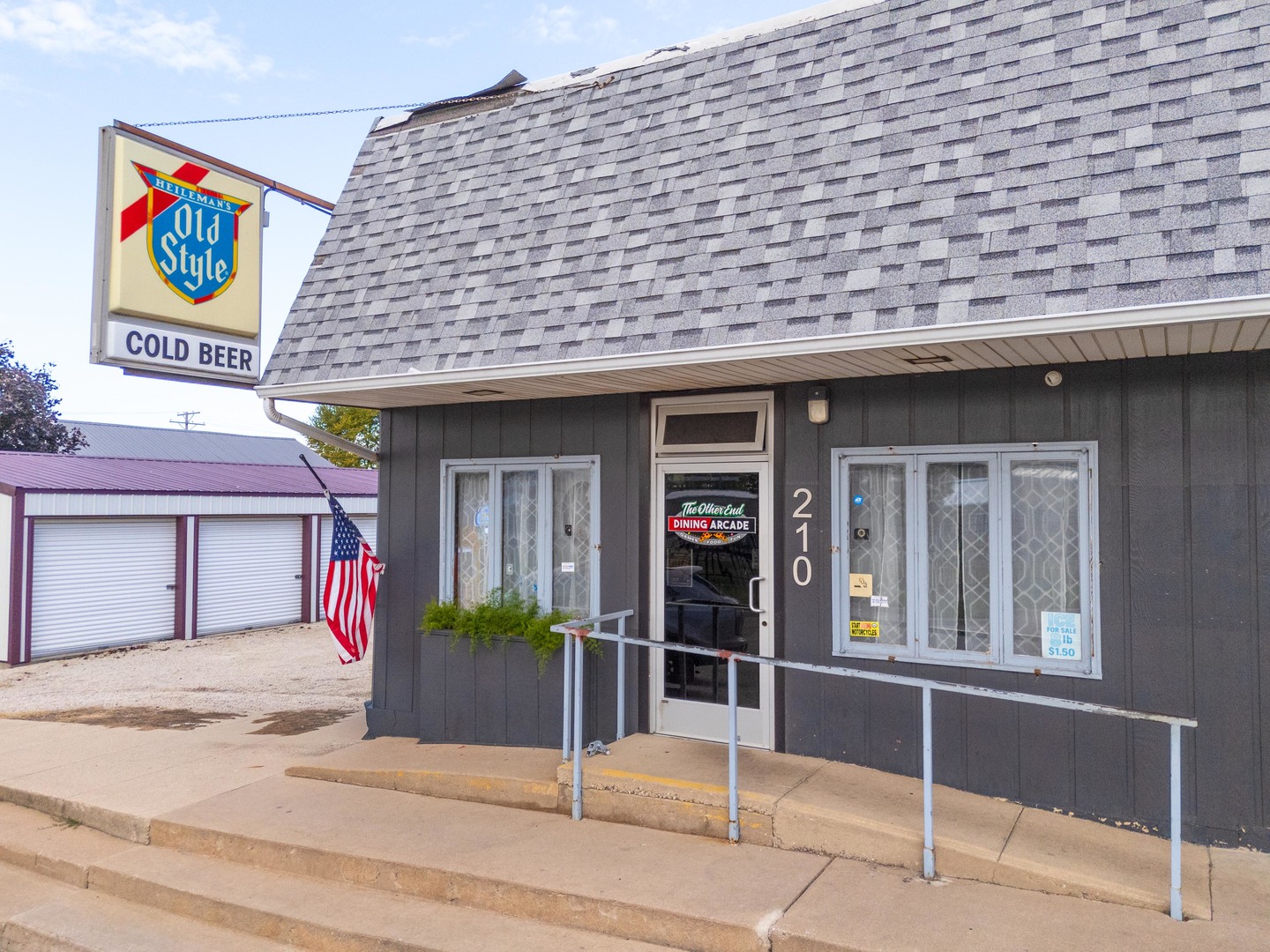 210 S Waupansie Street, Odell, IL 60460