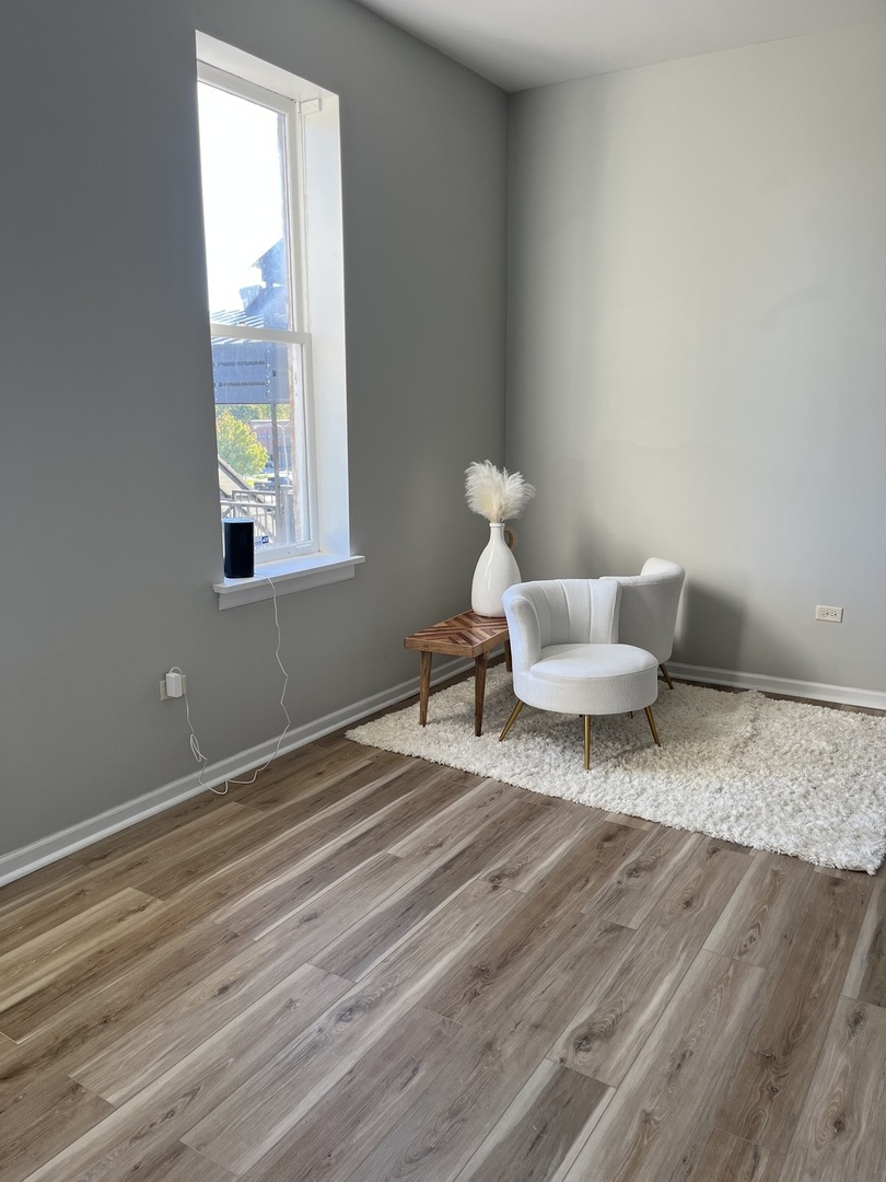 903 Main Street #2, Antioch, IL 60002