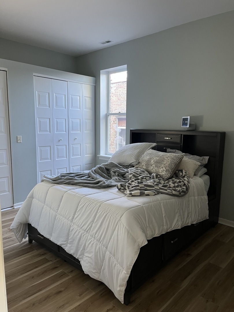 903 Main Street #2, Antioch, IL 60002
