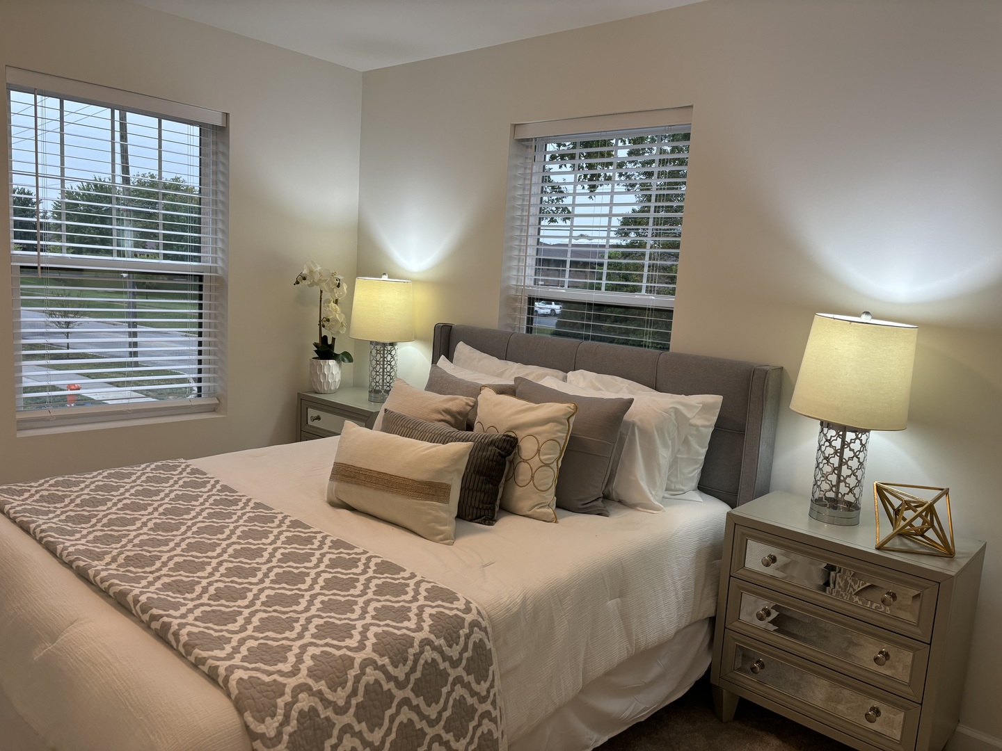 1432 Naperville Wheaton Road #100, Naperville, IL 60540