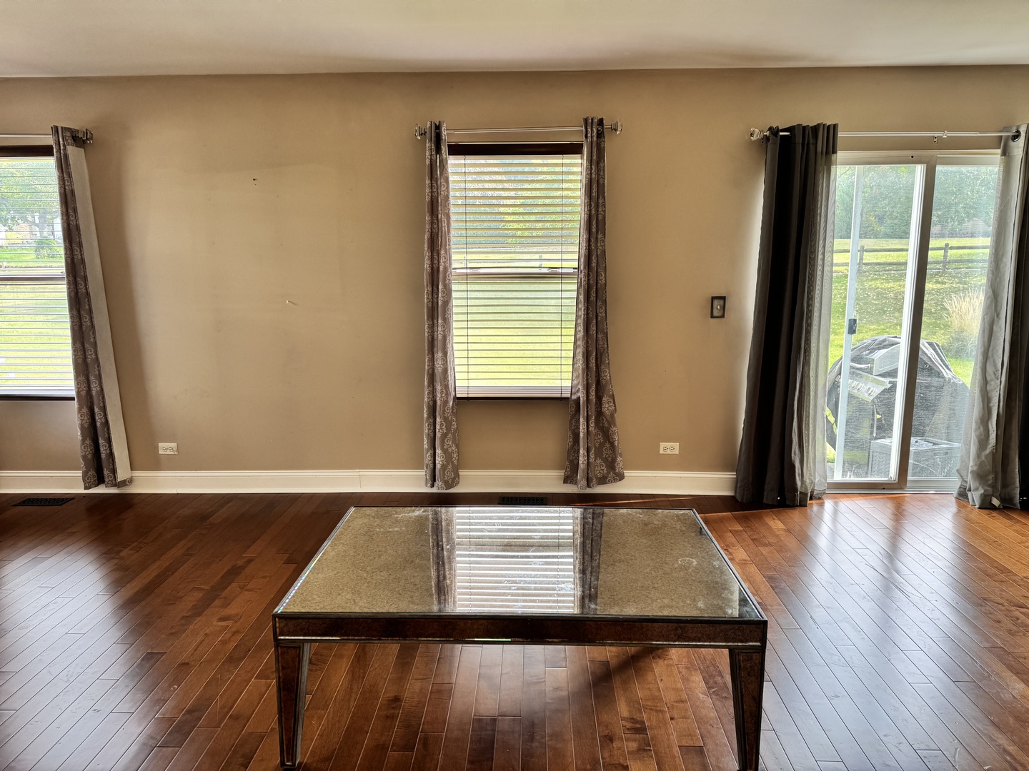 1137 Lillian Lane, West Chicago, IL 60185