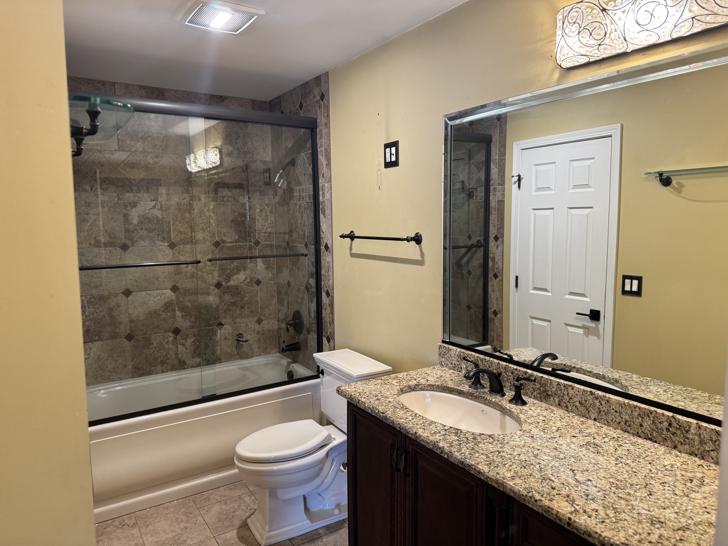1137 Lillian Lane, West Chicago, IL 60185