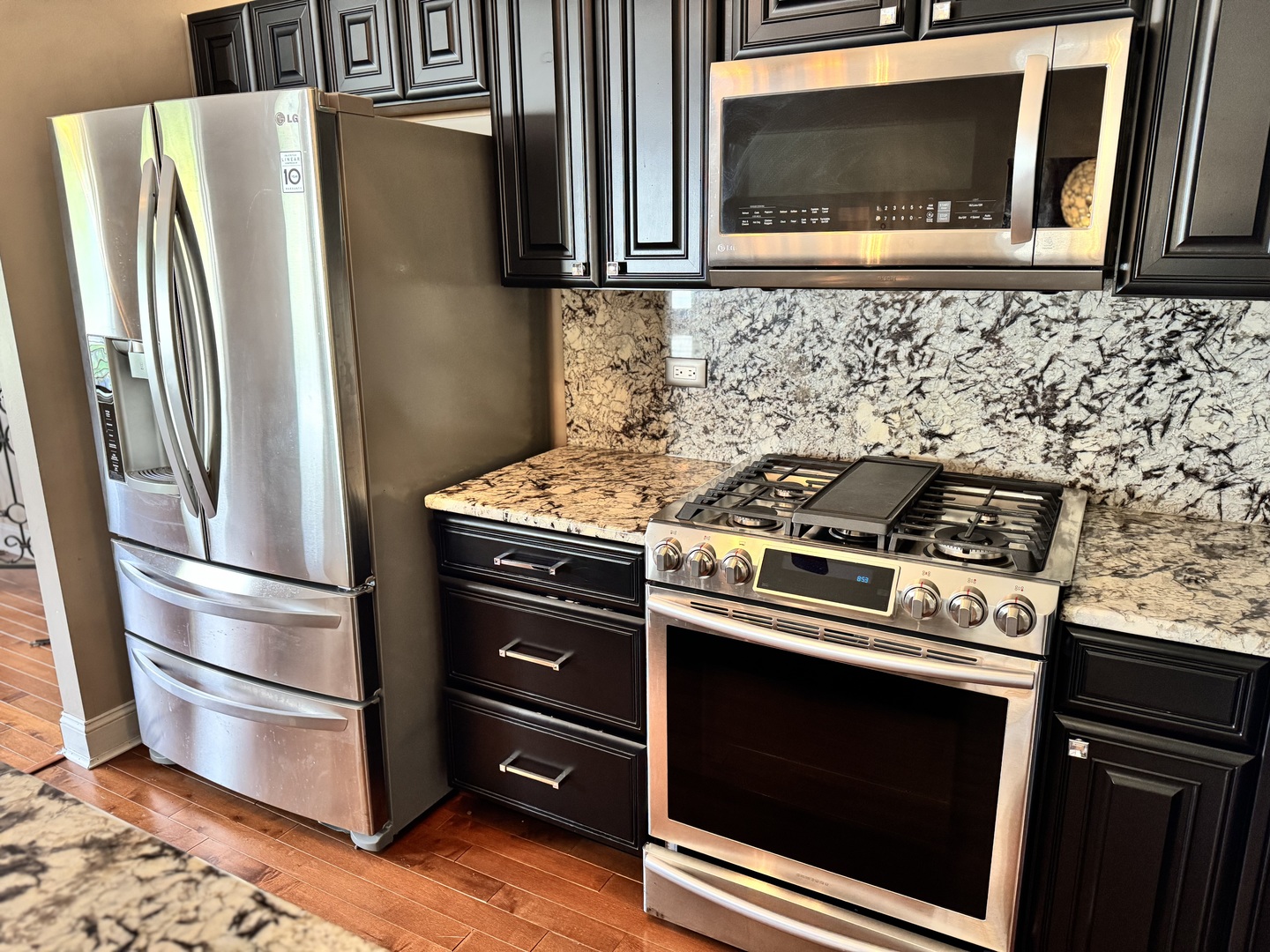 1137 Lillian Lane, West Chicago, IL 60185