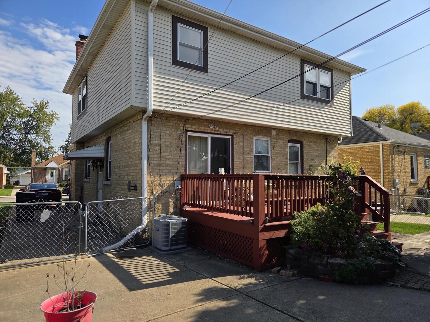 5048 N Nottingham Avenue, Chicago, IL 60656