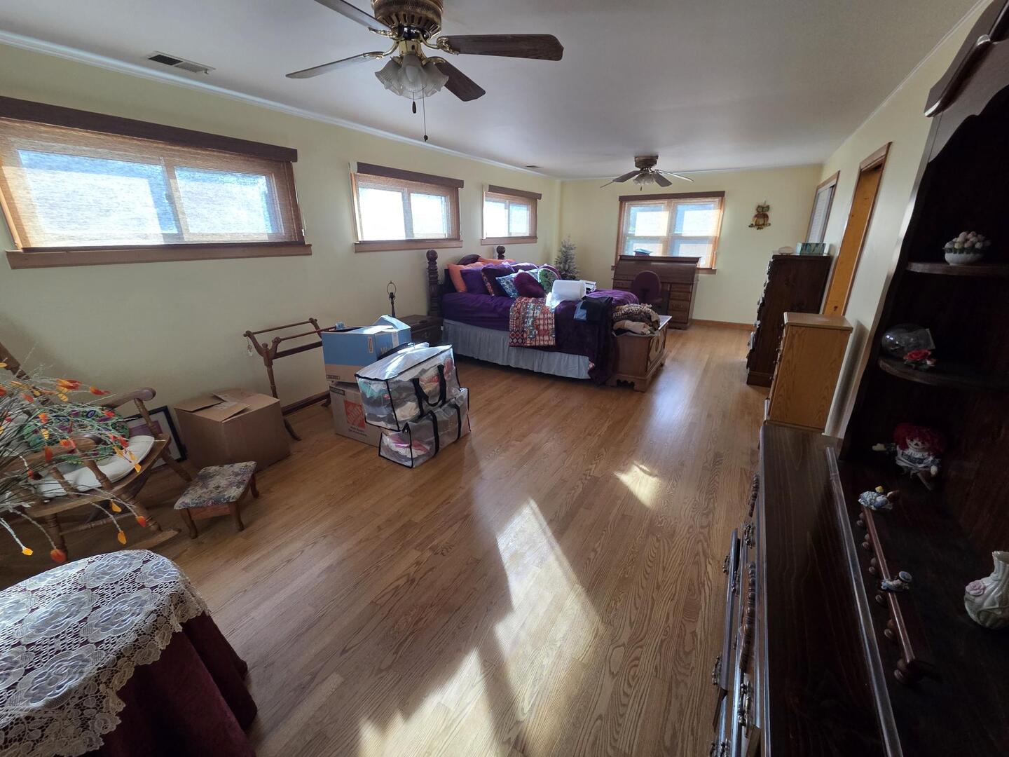 5048 N Nottingham Avenue, Chicago, IL 60656