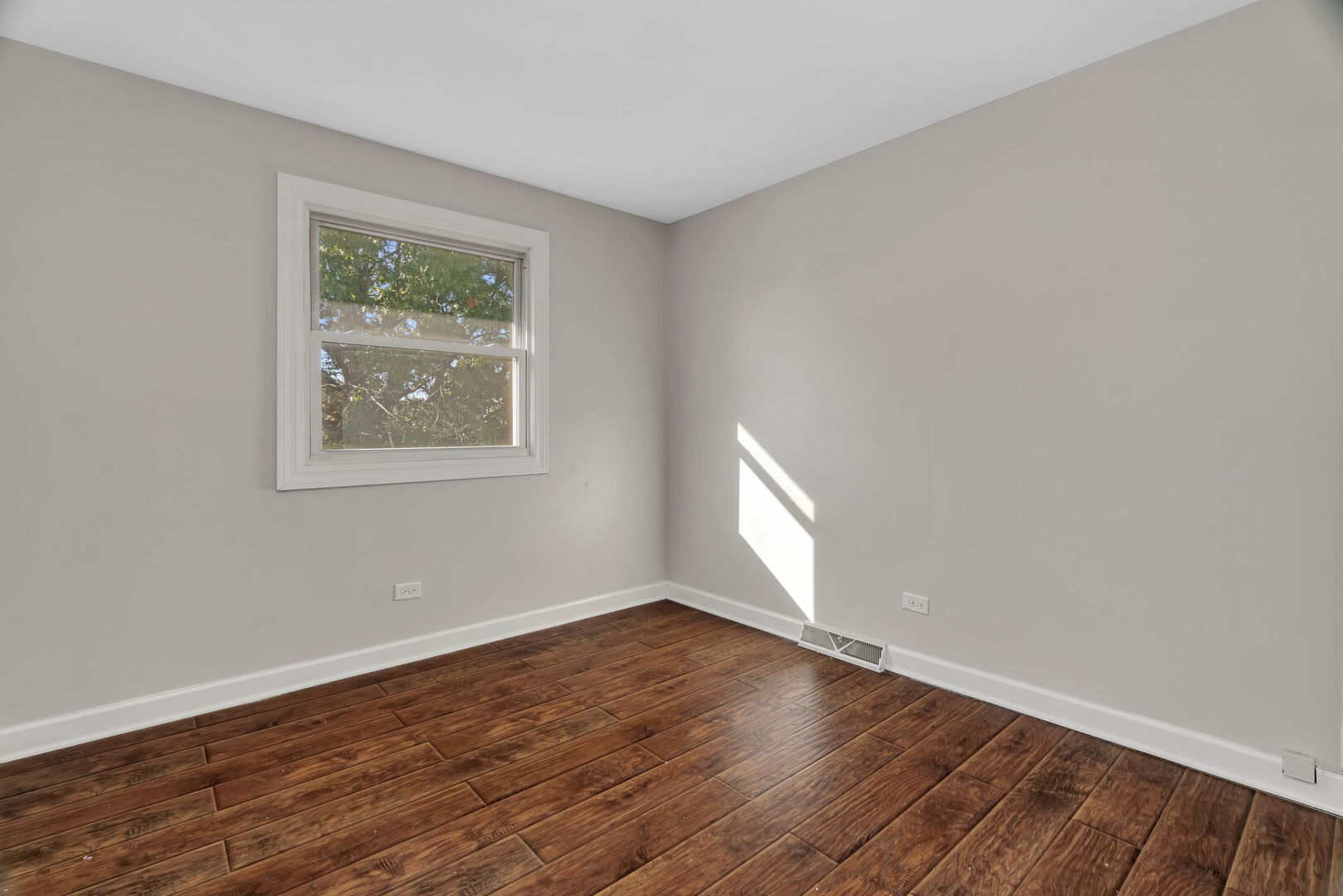 7686 159th Place, Tinley Park, IL 60477