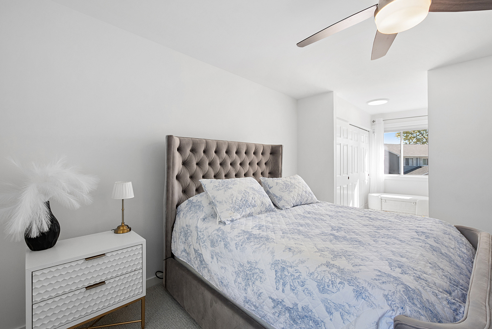 515 Dakota Court, Carol Stream, IL 60188