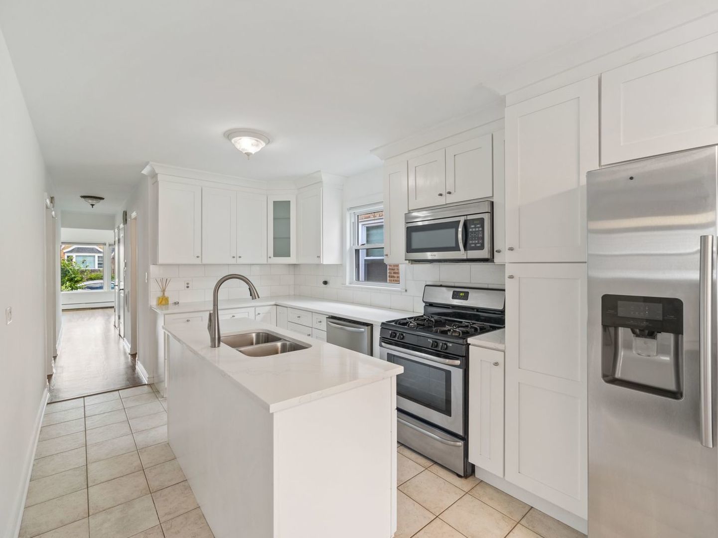 7004 W School Street, Chicago, IL 60634