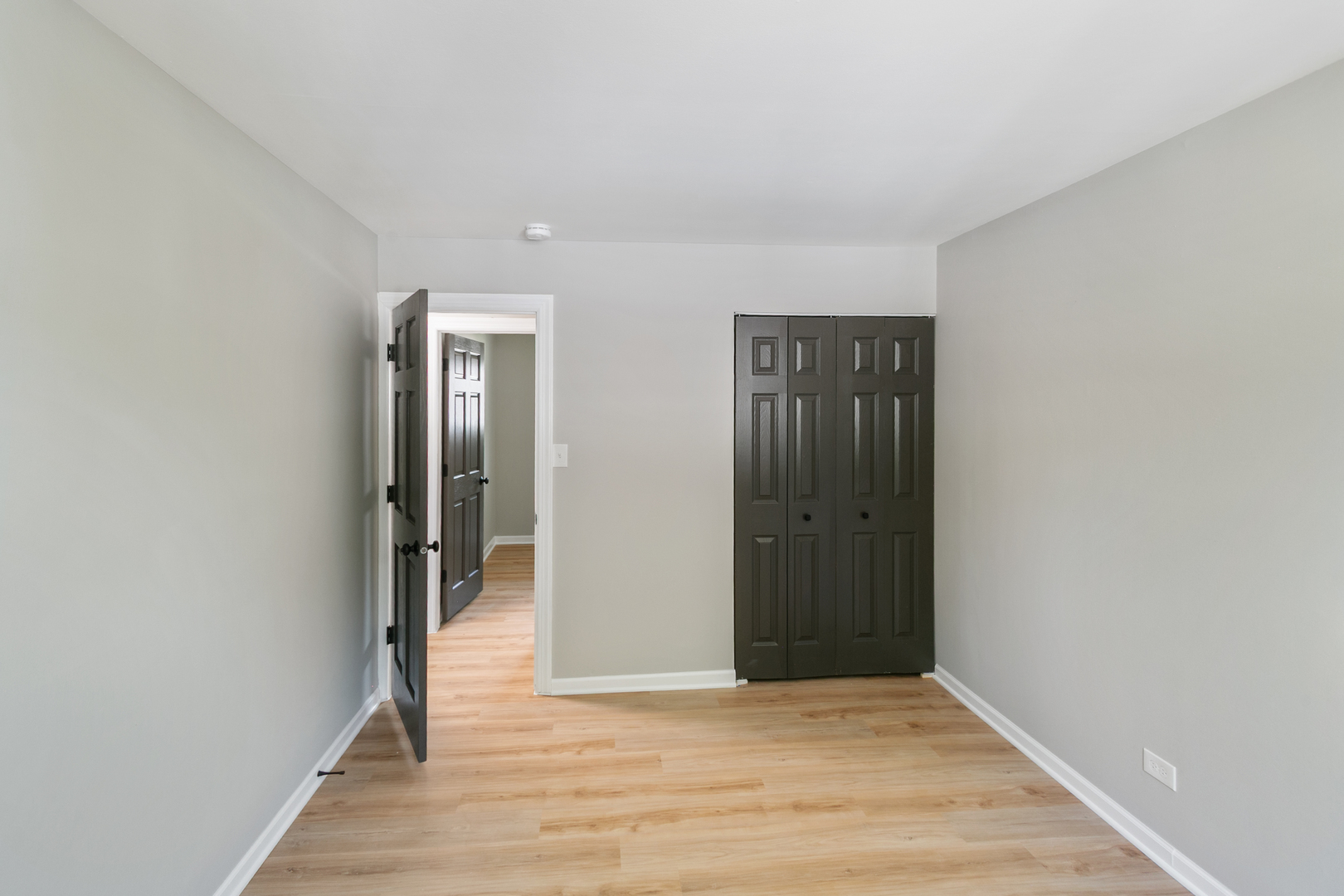 118 Windsor Lane, Glendale Heights, IL 60139