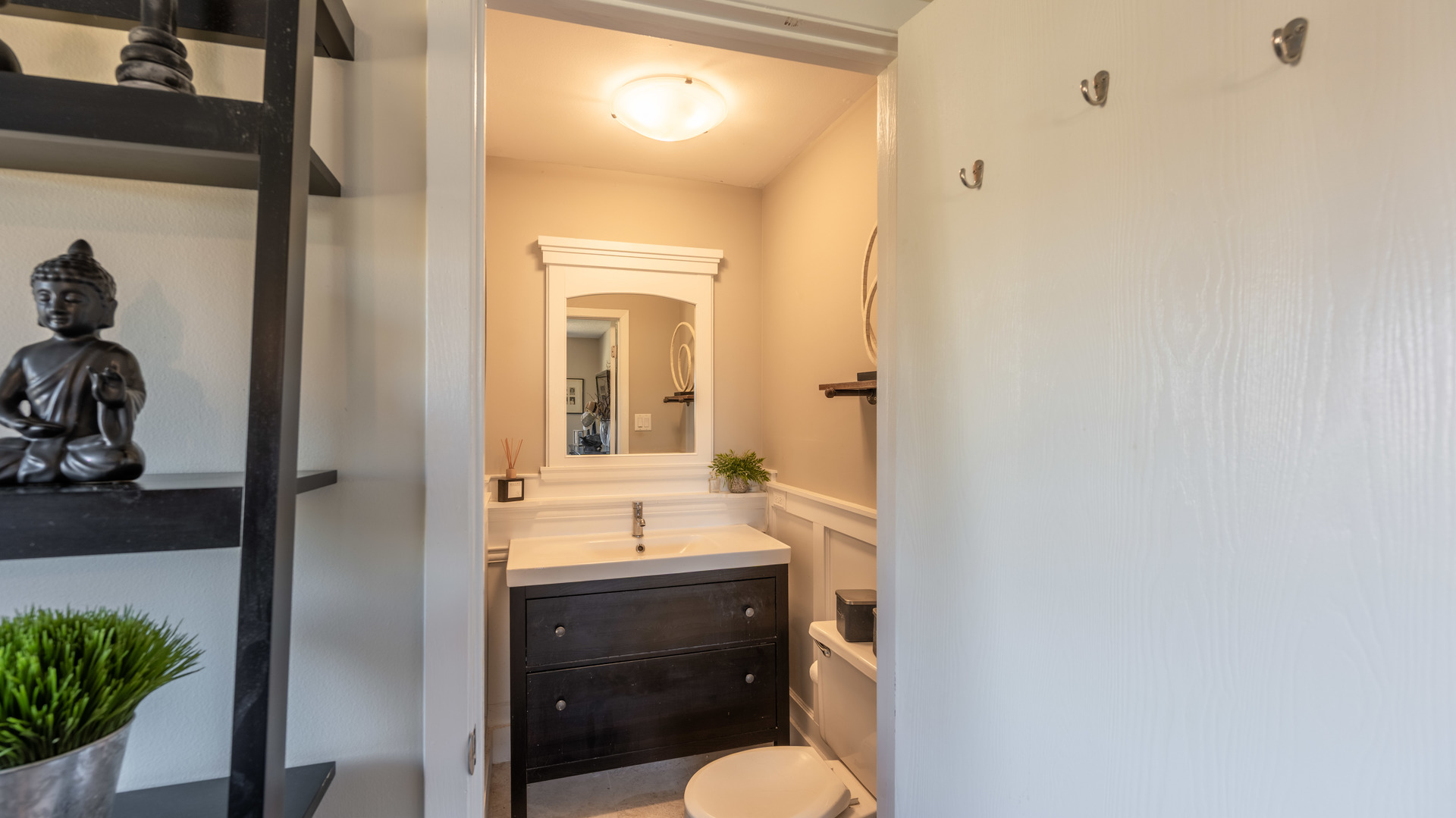 1234 Chalet Road #301, Naperville, IL 60563