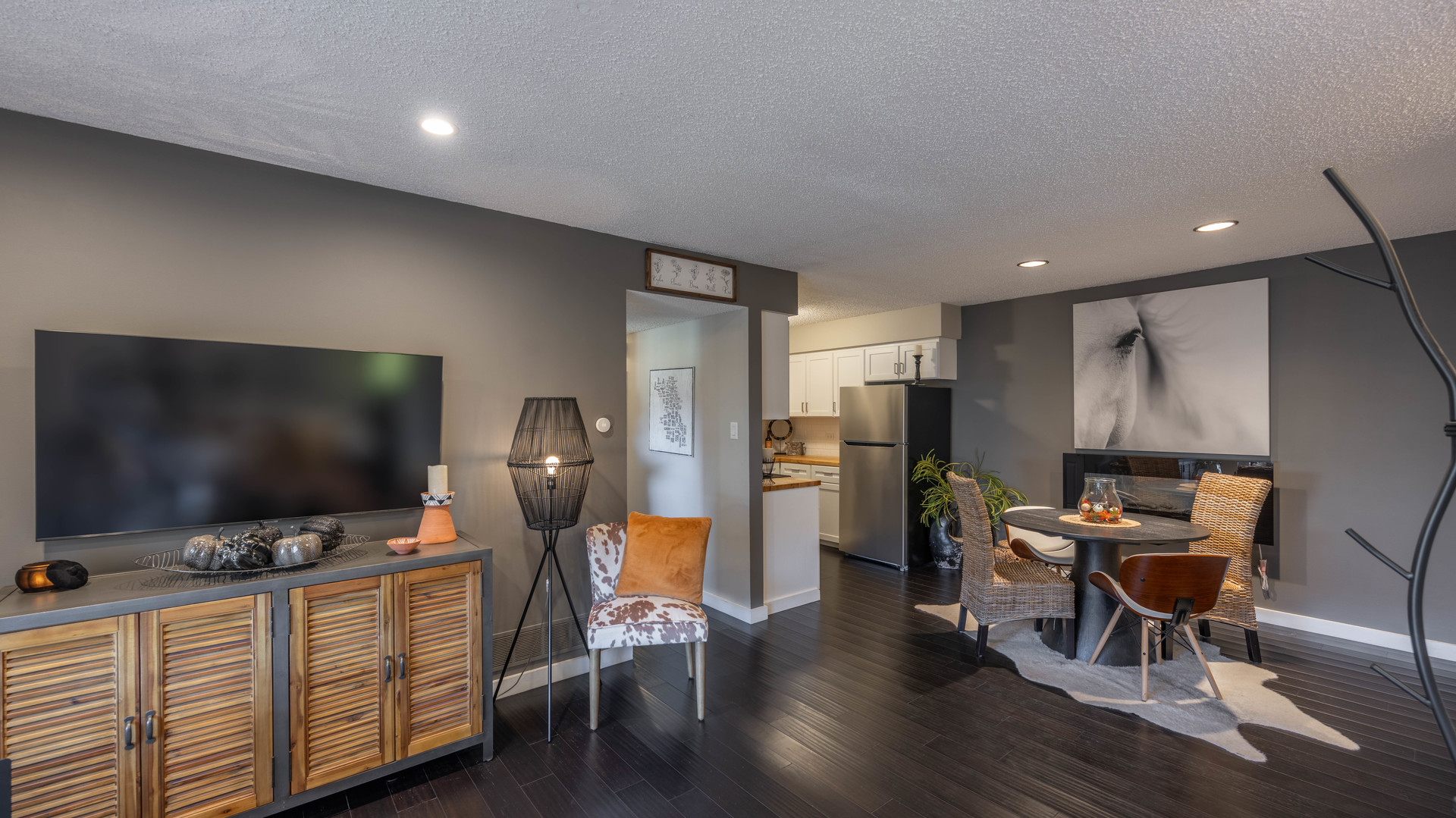 1234 Chalet Road #301, Naperville, IL 60563