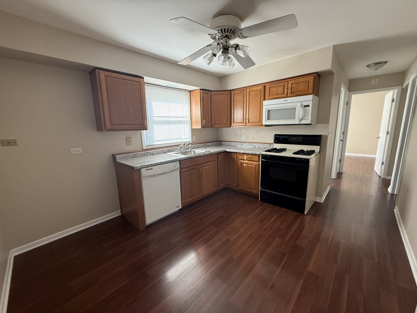 109 Central Avenue #A, Roselle, IL 60172