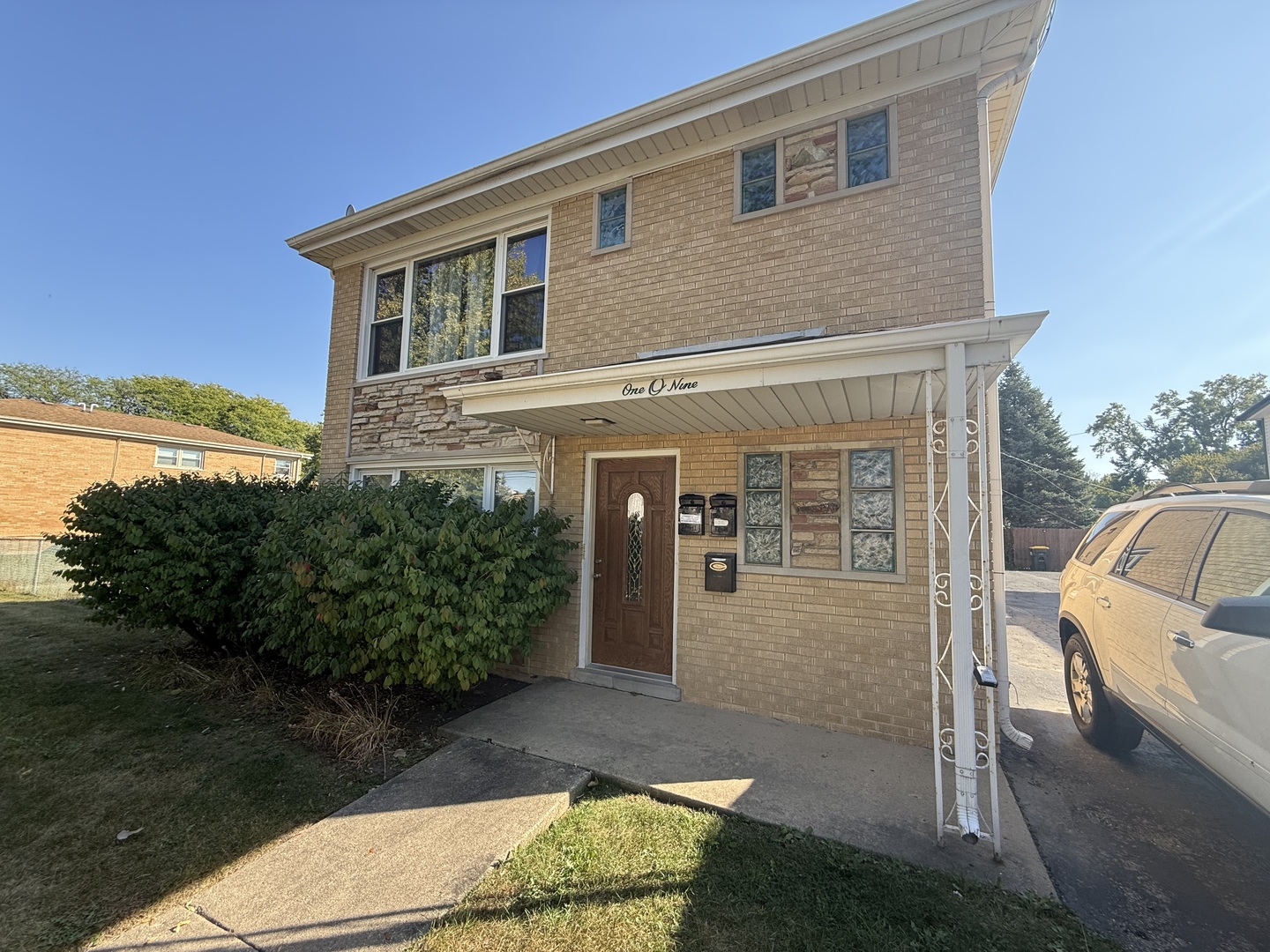 109 Central Avenue #A, Roselle, IL 60172