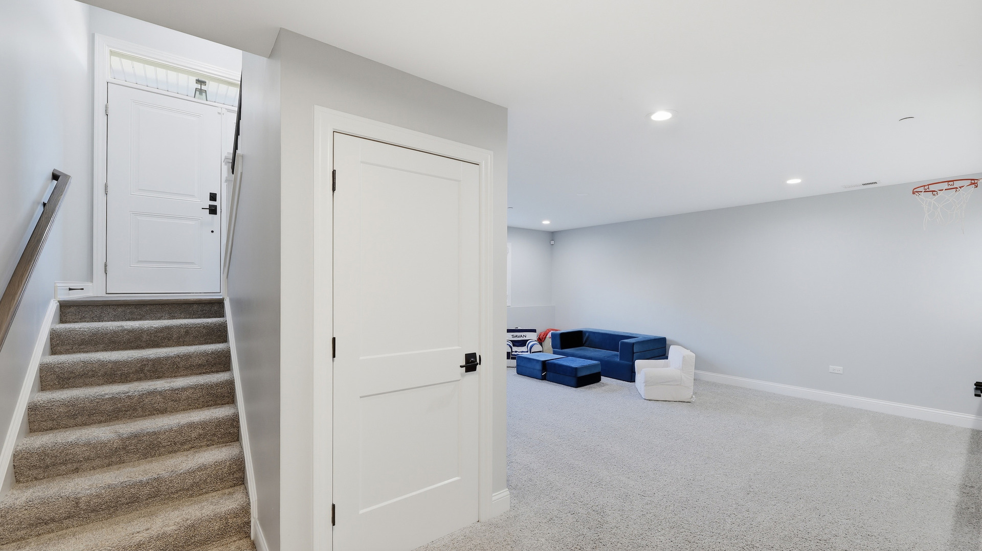 416 N CASS Avenue #6, Westmont, IL 60559