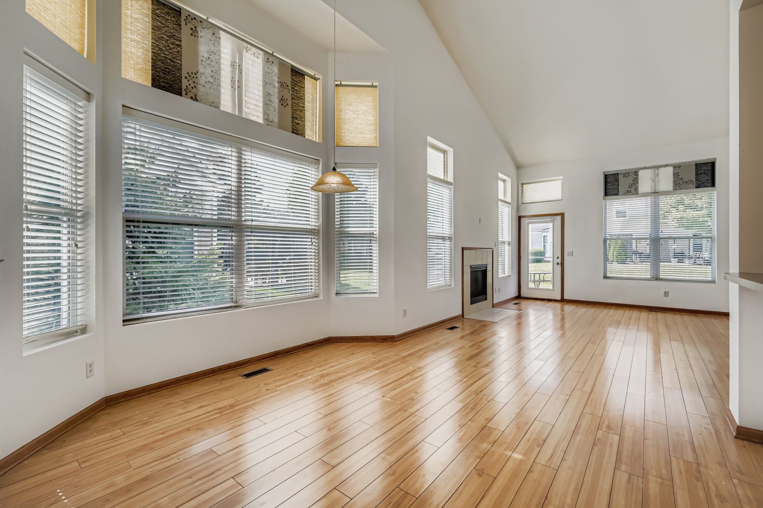 4579 Half Moon Drive #A, Yorkville, IL 60560