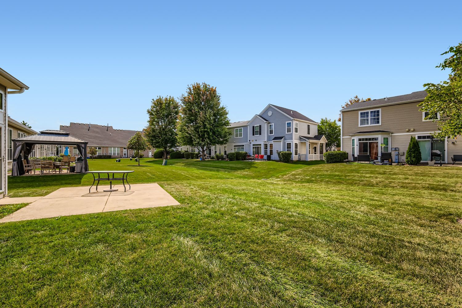 4579 Half Moon Drive #A, Yorkville, IL 60560