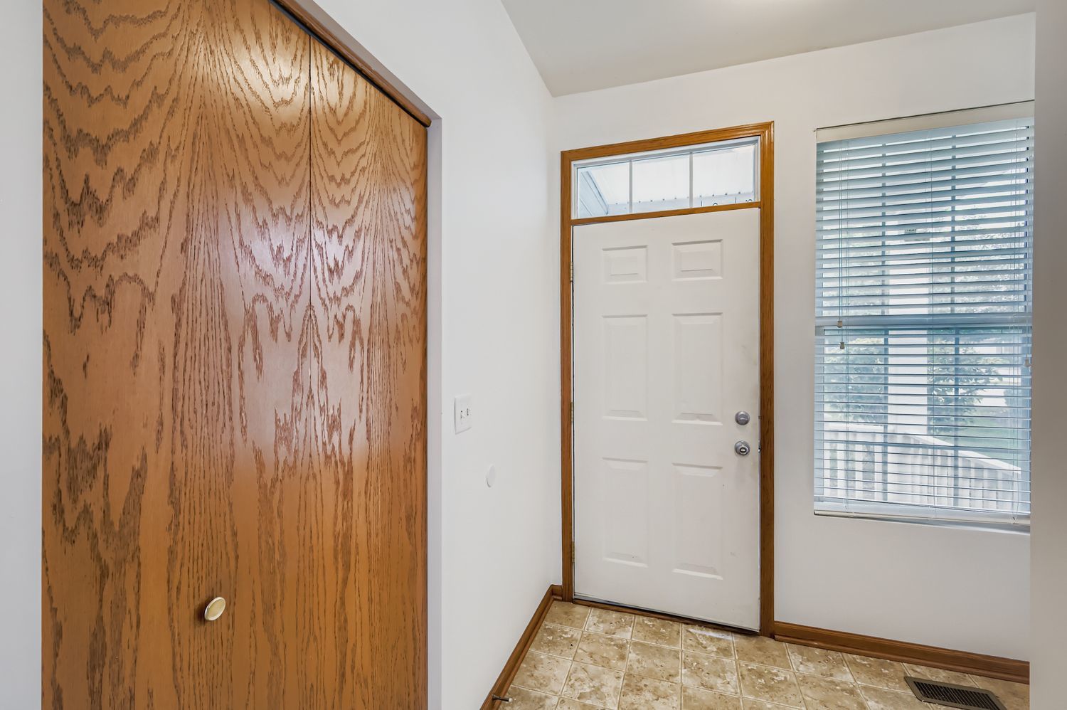 4579 Half Moon Drive #A, Yorkville, IL 60560