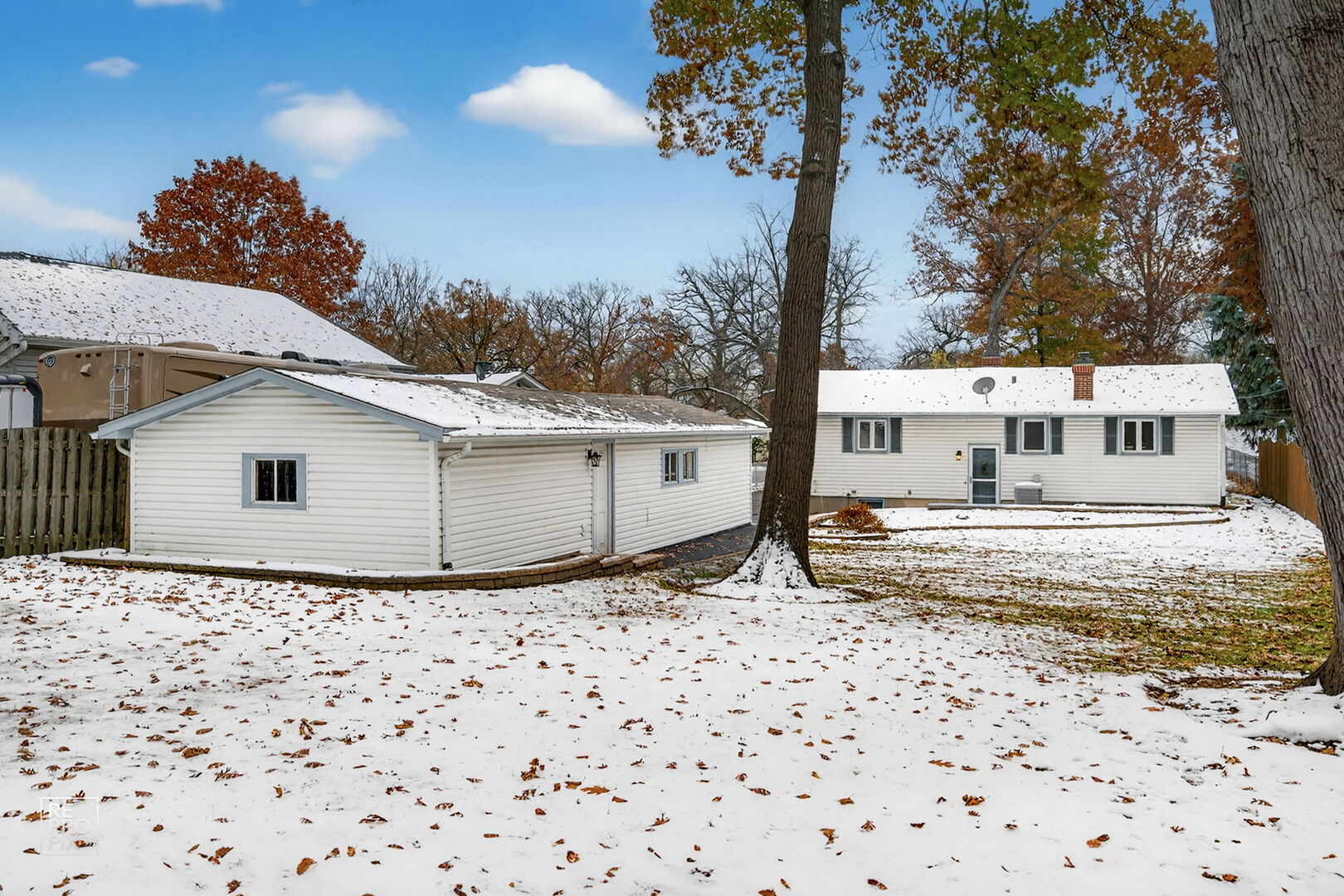 17954 W Big Oaks Road, Grayslake, IL 60030