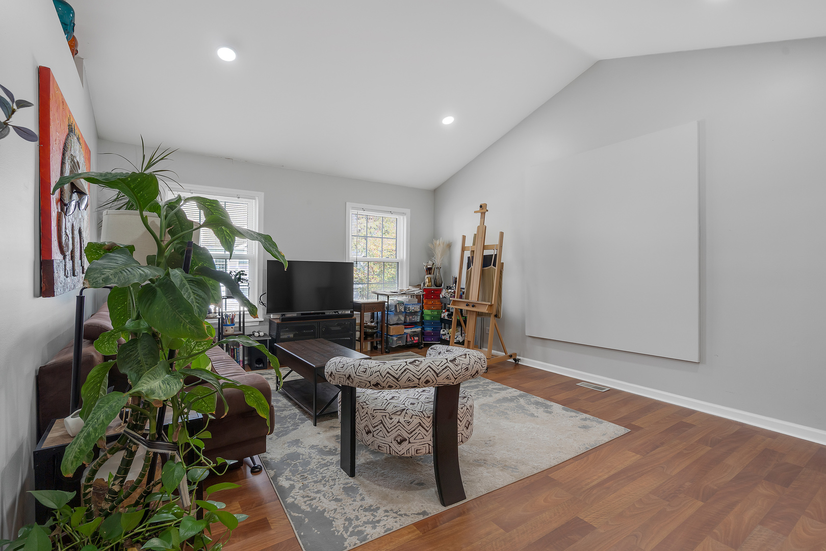 1218 BALLANTRAE Place #E, Mundelein, IL 60060