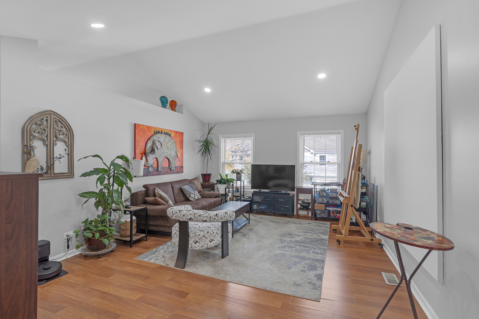 1218 BALLANTRAE Place #E, Mundelein, IL 60060