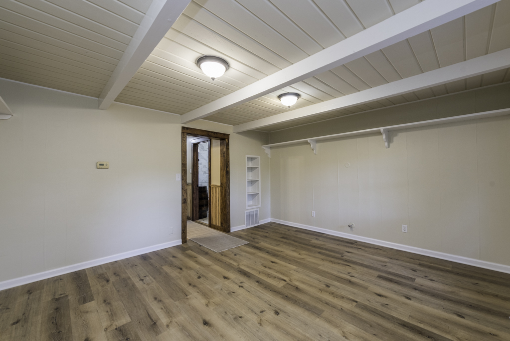 1414 Sheridan Road, Winthrop Harbor, IL 60096