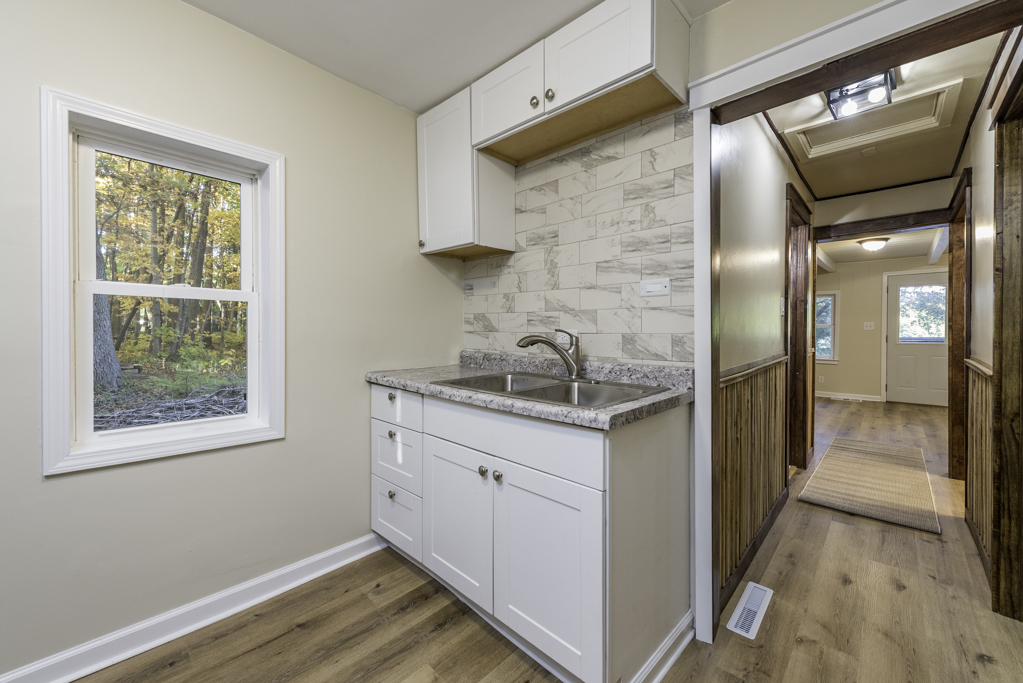 1414 Sheridan Road, Winthrop Harbor, IL 60096