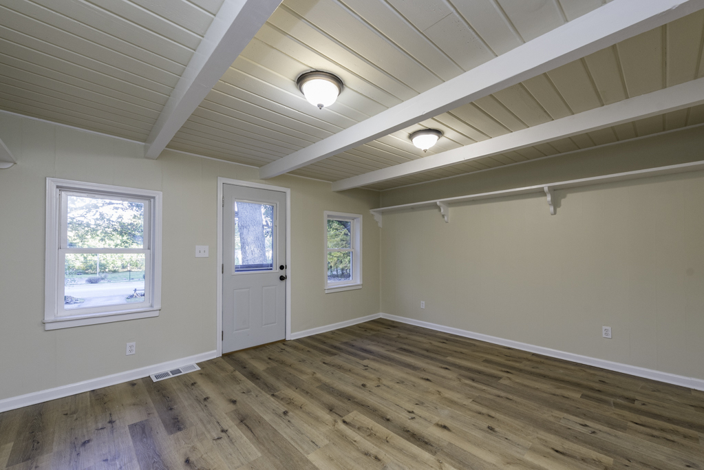 1414 Sheridan Road, Winthrop Harbor, IL 60096